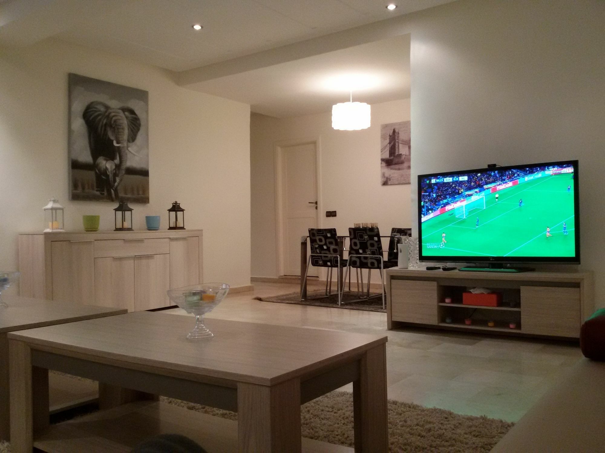Spacious Apartment Downtown Casablanca Exterior photo